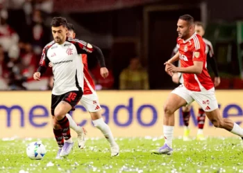 Arrascaeta enaltece classificação do Flamengo na Libertadores