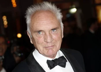 Morre Terence Stamp, ator de ‘Superman’ e ‘Priscilla, a Rainha do Deserto’, aos 87 anos