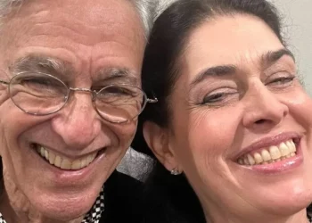 Caetano Veloso completa 83 anos e ganha homenagem da mulher Paula Lavigne