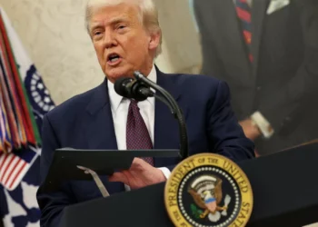 Trump ameaça tomar controlo de Washington D.C. após ataque a funcionário