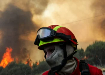 Reacendimento de fogo no Piodão obriga a corte da A23 e N18