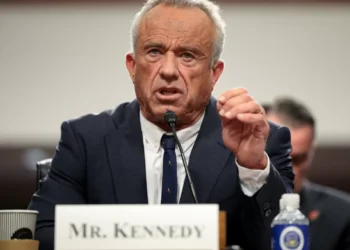 EUA cortam financiamento a desenvolvimento de vacinas para Covid e gripe