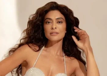 Juliana Paes retorna como rainha de bateria da Unidos da Viradouro após 17 anos