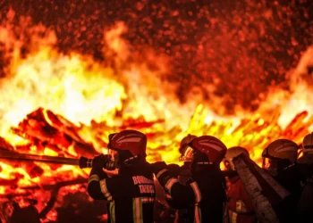 Quem vive em áreas afetadas por fogos terá prazo alargado para pagar impostos