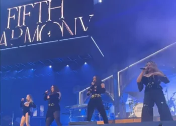 Fifth Harmony surpreende fãs com retorno em show dos Jonas Brothers