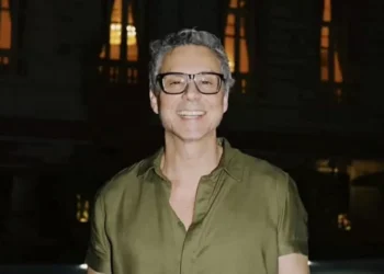 Alexandre Nero anuncia pausa na carreira