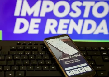 Câmara aprova isenção do Imposto de Renda até R$ 5 mil e taxação para mais ricos
