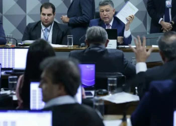 CPMI aprova pedido de prisão preventiva do presidente da Conafer