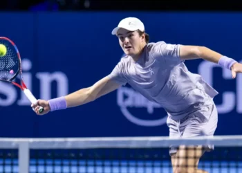 João Fonseca enfrentará canadense na 1ª rodada qualificatória da Copa Davis