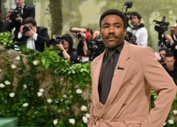 Donald Glover revela ter sofrido um AVC durante a turnê Childish Gambino