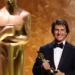 Tom Cruise recebe Oscar honorário por sua carreira
