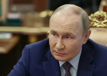 Putin vai defender Maduro? Entenda aproximação da Rússia a Venezuela