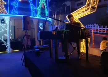 Projeto do pianista André Molinero leva o piano para ‘lugares onde ele nunca ia chegar’