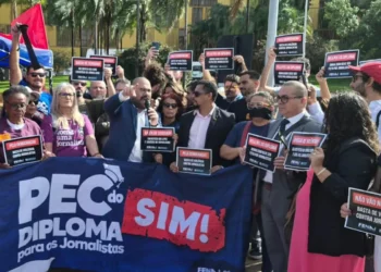 Entidades condenam, em audiência no Senado, cerceamento a jornalistas