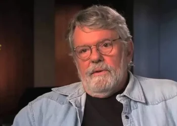 Morre aos 86 anos Tom Cherones, premiado produtor e diretor de ‘Seinfeld’