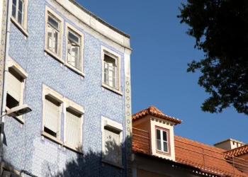 Taxa Euribor sobe a três meses e desce a seis e 12 meses