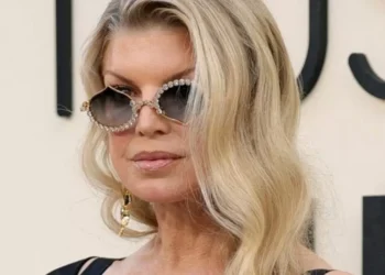 Will.i.am quer lançar álbum inédito do Black Eyed Peas no carnaval do RJ e com participação de Fergie