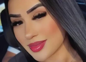 Esposa de Pedro do ‘BBB 26’ se pronuncia sobre assédio contra Jordana: ‘Espero que ele pague pelo erro’