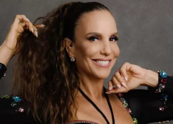 MP apura acusação contra Ivete por dançar ‘Vampirinha’ ao lado de criança