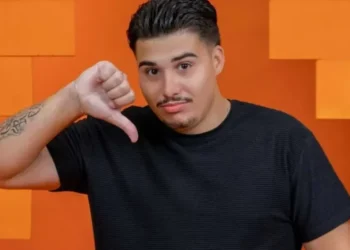 Pedro admite tentativa de beijo em Jordana antes de desistir do ‘BBB 26’