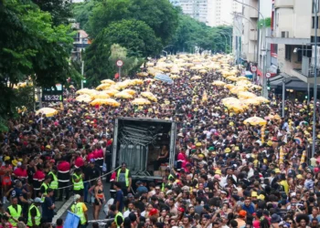 O que vai mudar no carnaval de SP após tumulto com megabloco na Consolação