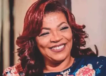Morre aos 59 anos a cantora gospel Rejanne Fogo Puro