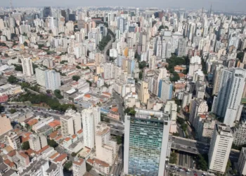 Solidão urbana: o novo desafio de saúde pública