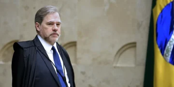 Congresso avalia como ‘acertada’ saída de Toffoli da relatoria; veja repercussão