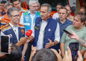 Minas Gerais: prioridade é resgate e auxílio a vítimas, diz ministro
