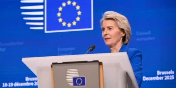 UE insta EUA a cumprir os termos do acordo comercial